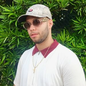 Meet your Posher, Lukas